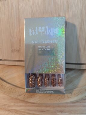 Red Aspen Nail Dashes Glitter Press-On Nails - Rose Gold
